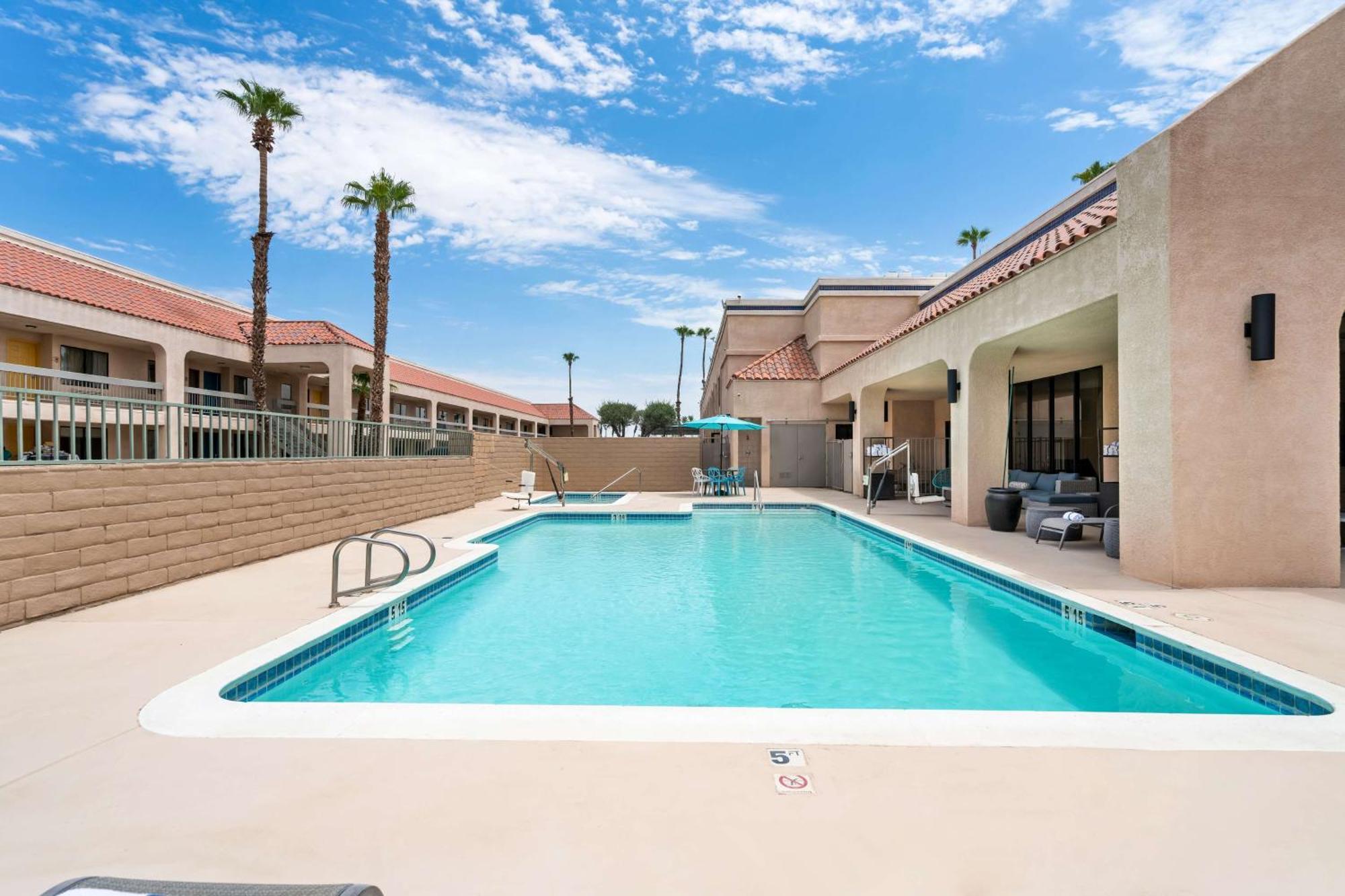 Signature Inn Indio I-10 Екстер'єр фото