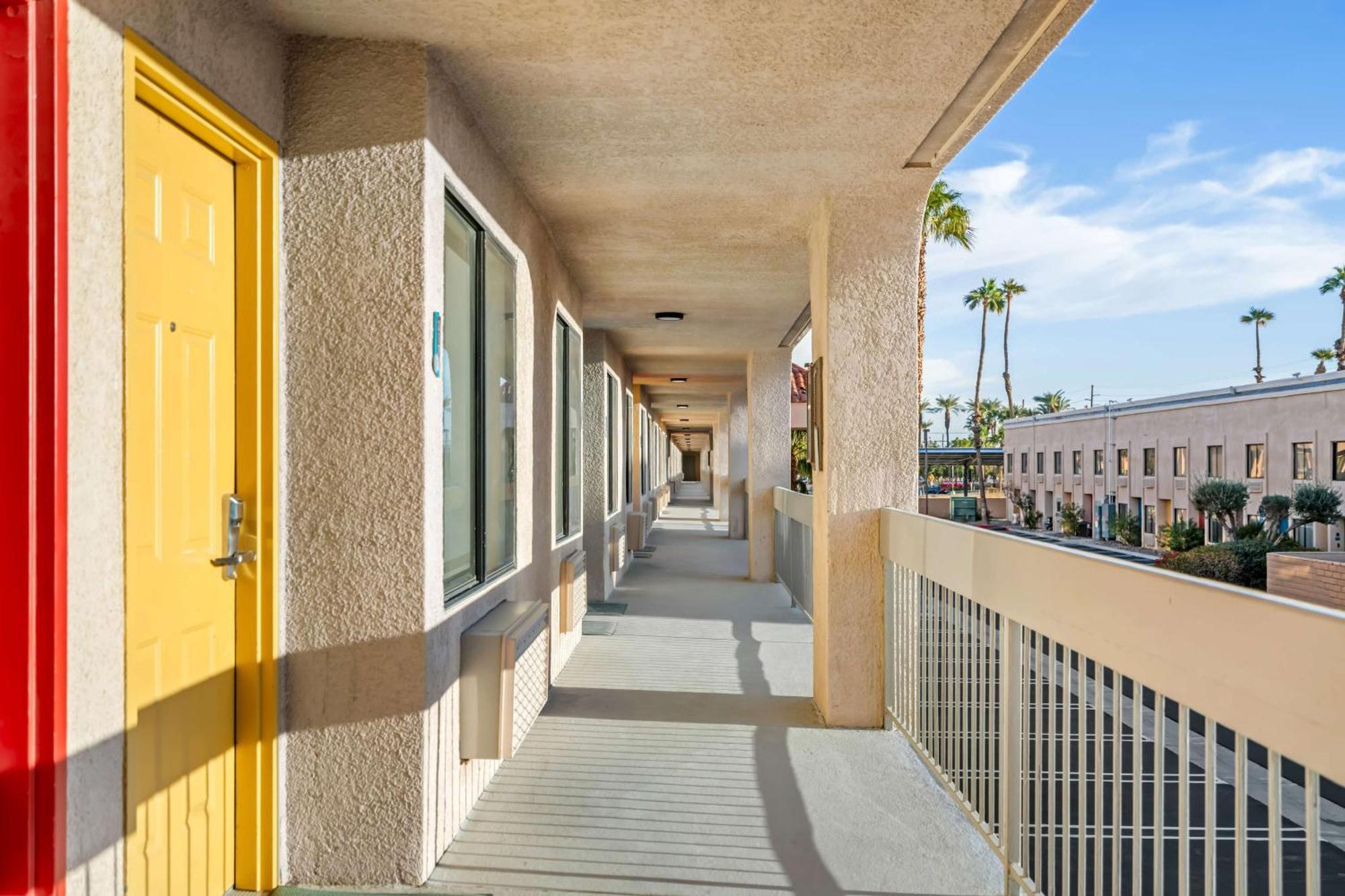 Signature Inn Indio I-10 Екстер'єр фото